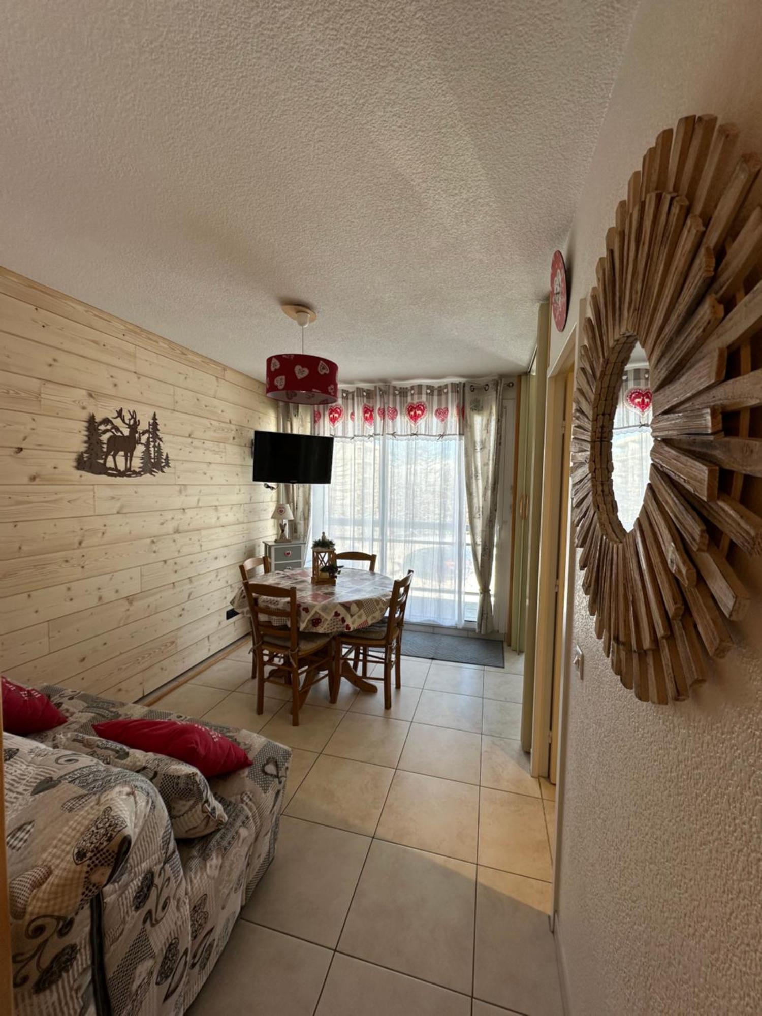 Fontcouverte-la-Toussuire Superbe Appartement A 50M Des Pistes Parking Prive מראה חיצוני תמונה